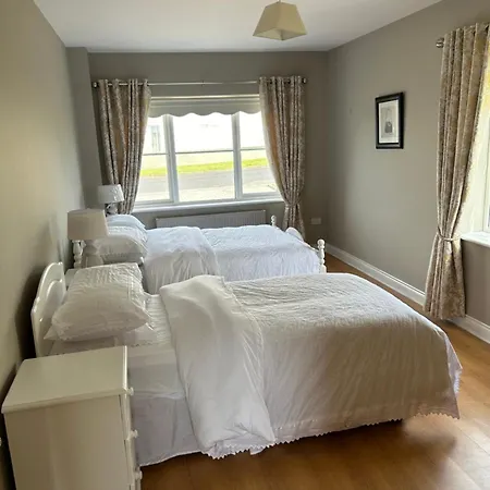 Seaview Holiday home